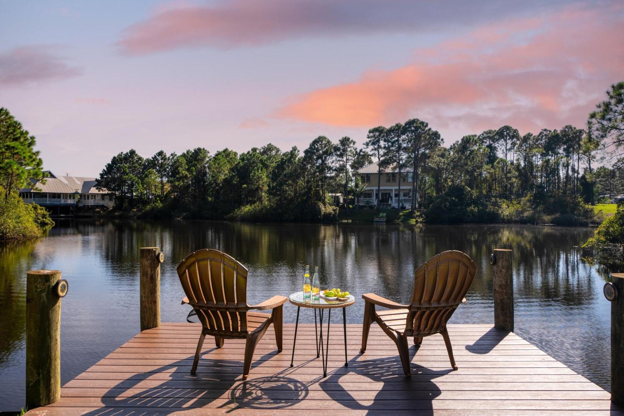 Edgewater By Avantstay Gorgeous Character Lakefront Home W Private Dock Destin Exteriér fotografie